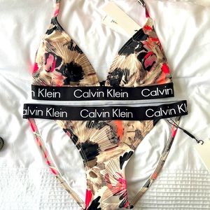 Calvin Klein bikini set